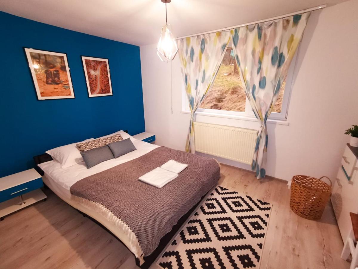 105500 Apartment Buşteni Extérieur photo